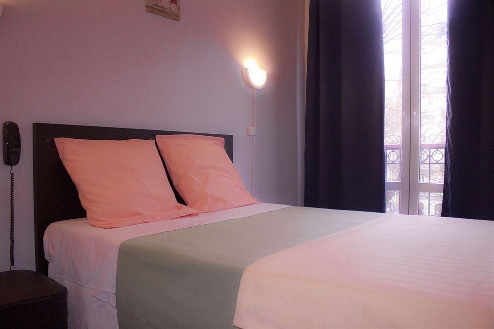 Hotel Bien-Etre Παρίσι Εξωτερικό φωτογραφία